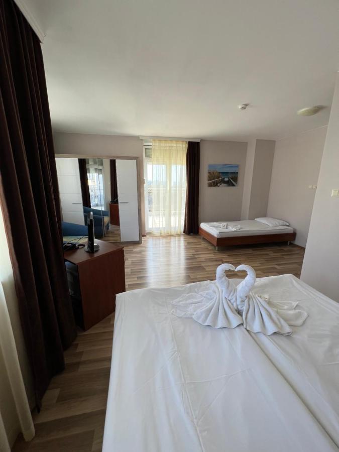 Hotel Incognito Pomorie Exterior photo