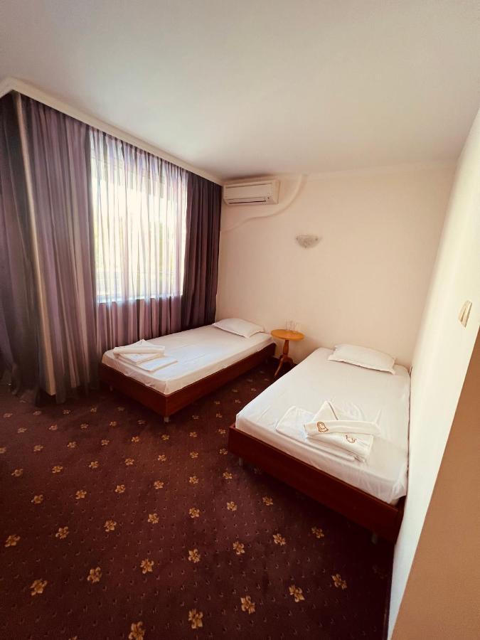 Hotel Incognito Pomorie Exterior photo
